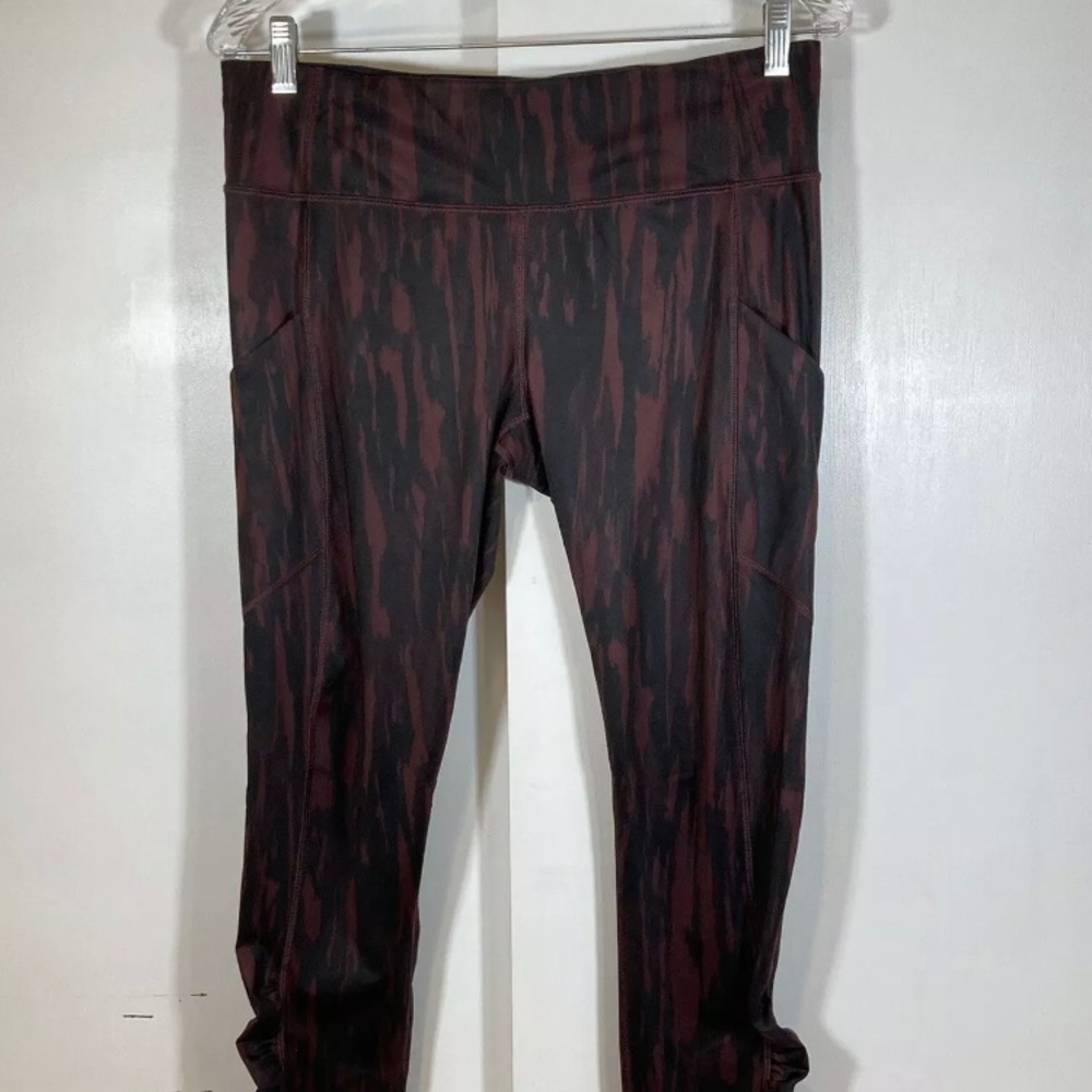 Lululemon speed tight with Ruched ankle, size 10